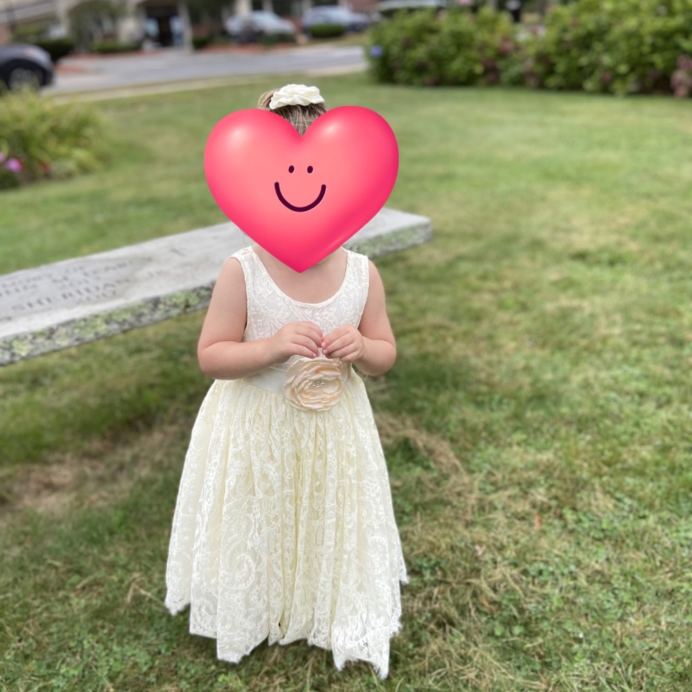 Elegant Cream Lace Dress for Girls